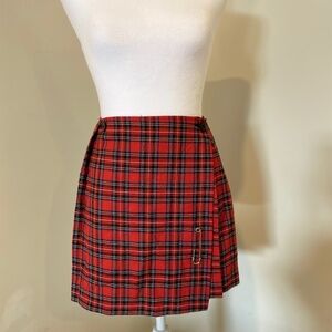✨ Vintage Le Château Kilt – Women’s Size (Vintage Size 11) ✨